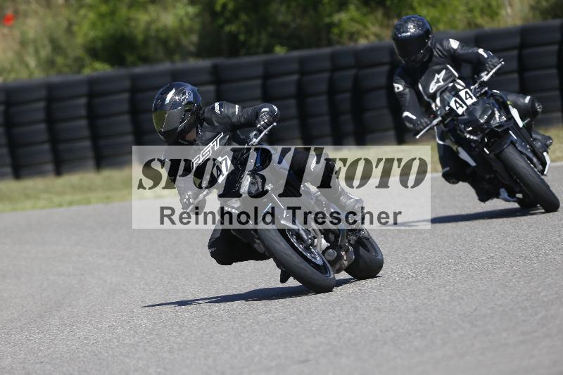 /15 22.05.2026  Plüss Moto Sport  Discover the Bike ADR /Gruppe gruen - Bike 1/47